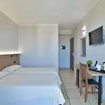 Hotel & Linda 3*