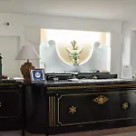 Hotel & Linda Giardini-Naxos