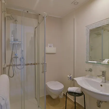 & Linda Hotel Giardini Naxos