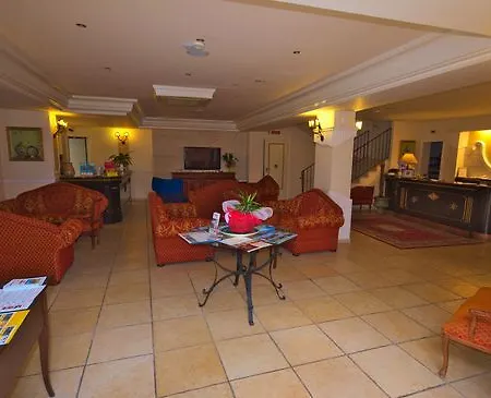 Hotel & Linda 3*